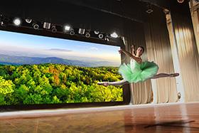 Panasonic 3-chip DLP lensini tanıttı