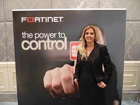 STRATEJİK VE ORTAK BİR ULUSAL BT HEDEFİ BELİRLENMELİ