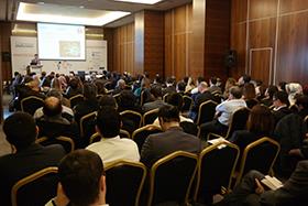 Merkezde müşteri var