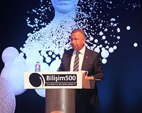 Bilişim sektörü durmayacak