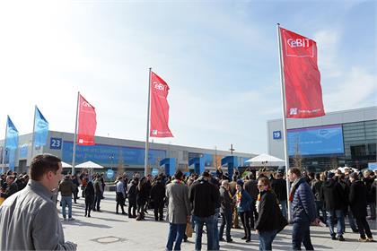 CeBIT’te kan kaybı sürüyor