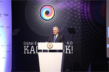 Dijital Evrim’in yol haritası Zirve’de çizildi