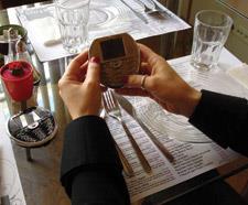 İLETİŞİMDEN ÖDEMEYE, ‘TEMASSIZ’ DEVRİM 