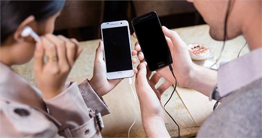 Yeni HTC One A9 farklı bir standart sunuyor