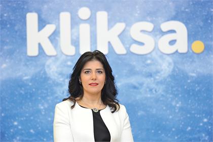 Üniversiteliler alışveriş için internette