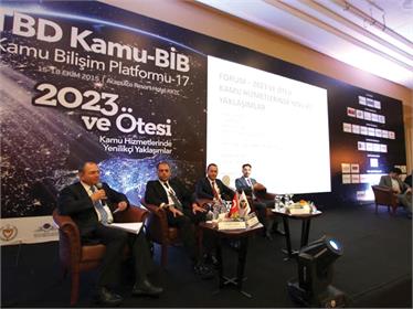 Bilişim sayesinde vatandaşın katılımcı rolü giderek artıyor