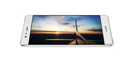 Huawei’den fotoğraf makinesi niyetine yeni telefon