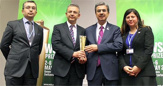 Adalet Bakanlığı, yerel ve küresel ödüllere koşuyor