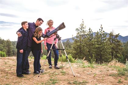 Gökyüzü tüm derinliği ile karşınızda
