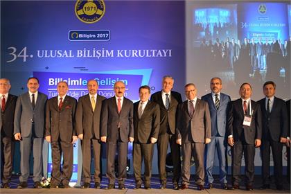 Dijital olgunluk seviyemizi yükseltmeliyiz