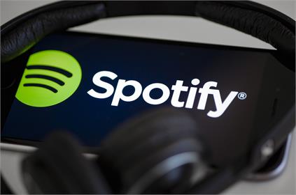 Spotify korsan uygulamalara karşı yeni önlemler aldı