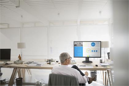 Philips yeniQHD 27 inç ekranı 272B8QJEB modelini piyasaya çıkartıyor