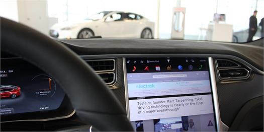 Tesla, otomobillerinin Linux kaynak kodlarını paylaştı