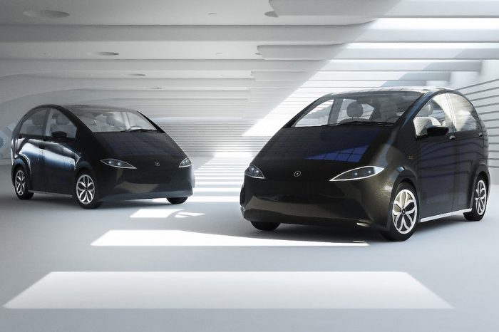 Güneş enerjisiyle çalışan Alman otomobili Sion, 16 bin Euro'ya satılacak