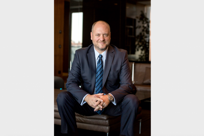 Ticaretin ‘e’ halini benimsemeli, dönüşümde geç kalınmamalı!