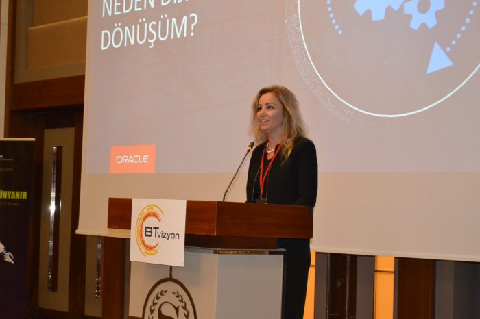 ‘Dijital İş Dönüşümü’ fiziksel ile dijitali aynı potada eritiyor