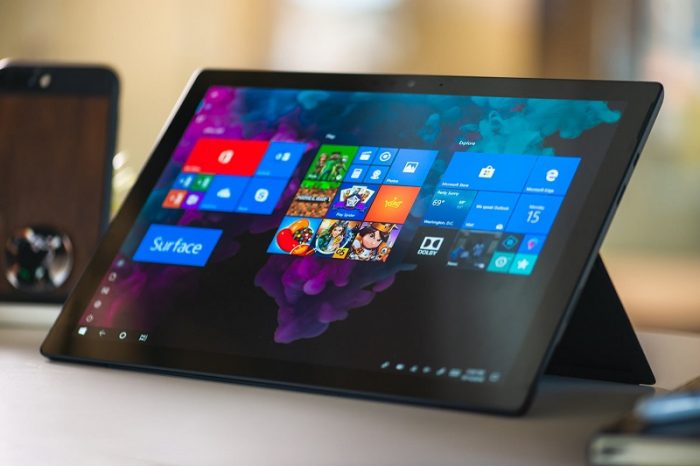 Microsoft Surface’ine sürpriz yapmak istiyor