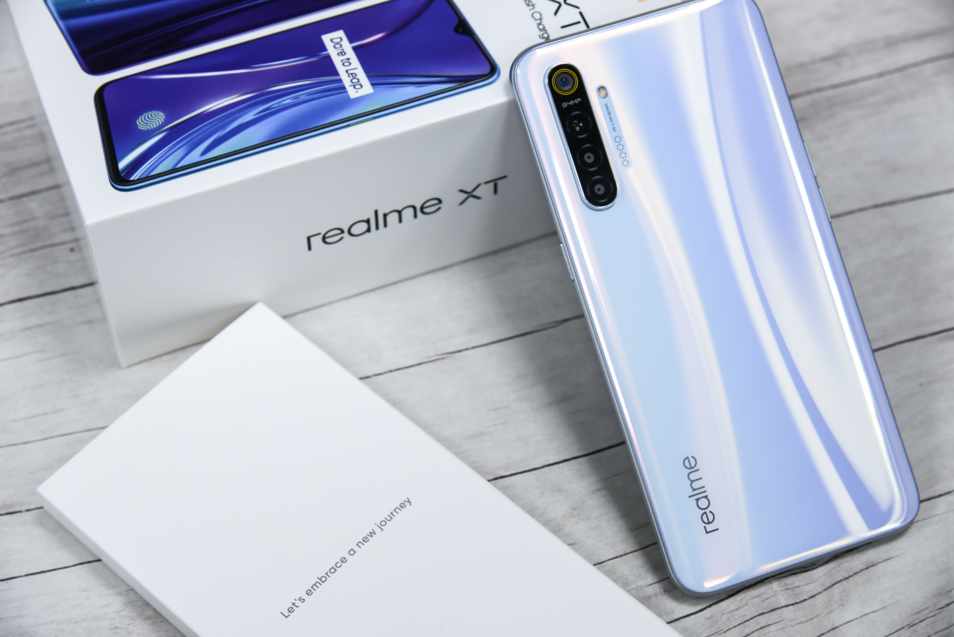Realme купить пермь. Смартфон Realme XT 8/128gb. Смартфон Realme XT 128 ГБ. Realme x2 Pro 8/128gb. Realme XT 4 камеры.