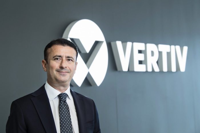 OPERASYONEL BİR GEÇİŞ ÖN PLANDA