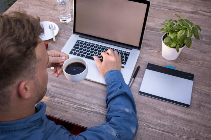 Micro Focus “Virtual Universe” etkinliği ile sanal ortamda binlerce katılımcı bir araya geldi