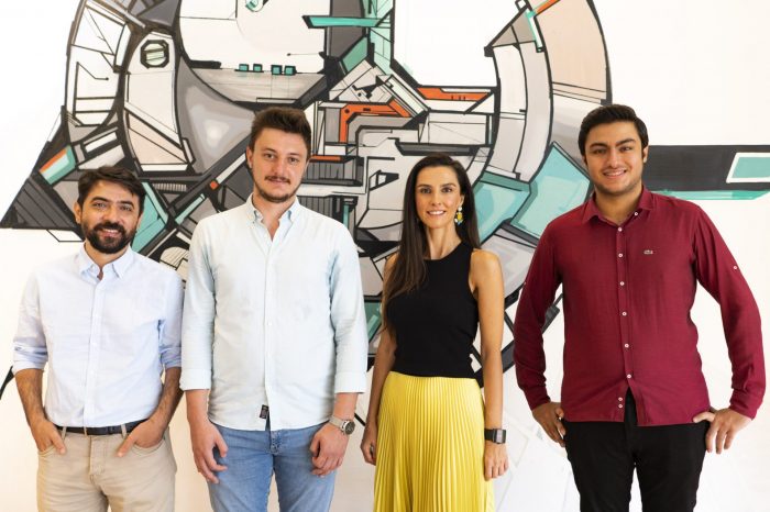 Bu robot kişinin mutlu, üzgün ya da şaşkın olduğunu söyleyebiliyor