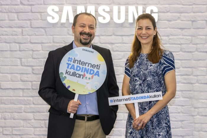 Samsung ve TOÇEV’den anne ve babalara internetin kullanımı konusunda rehberlik edecek online platform!