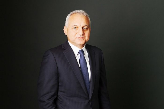 Rolls-Royce'a Türk CEO