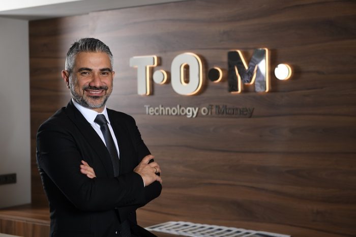 Türkiye’nin ilk dijital perakende bankası TOM Bank oldu