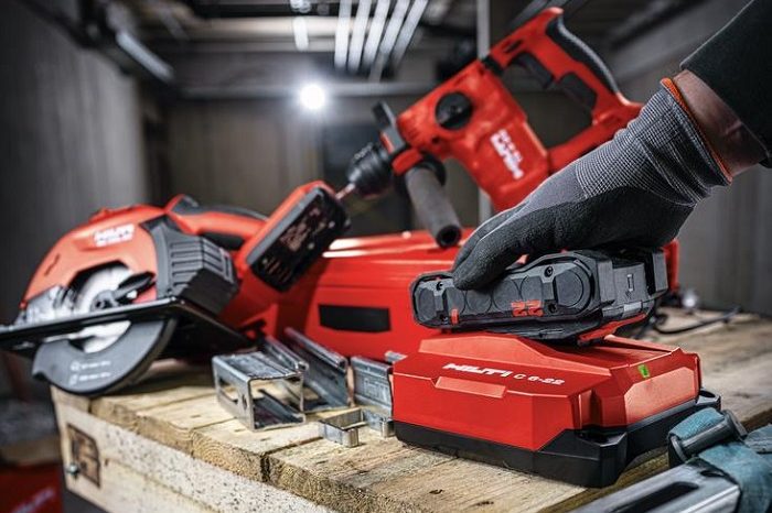 Hilti, 70’ten fazla el aletini tek bir akü platformunda çalıştıran NURON'u tanıttı