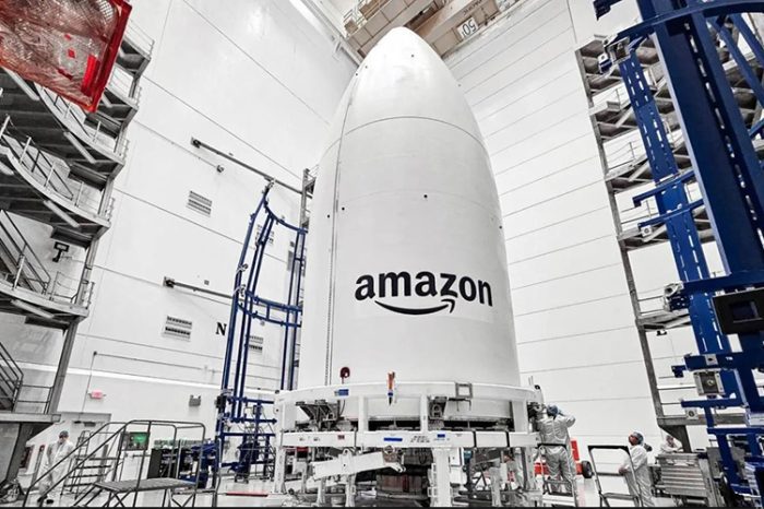 Amazon, ilk prototip uydusunu fırlattı
