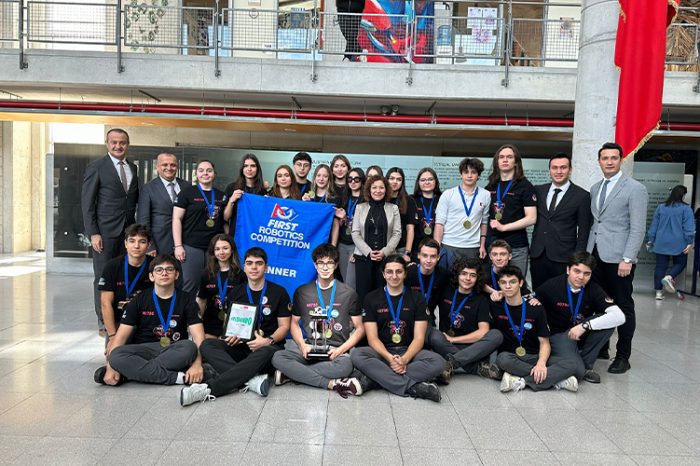 FRC İstanbul finalinde Ted Robotics takımından ‘Winner’ ödülü