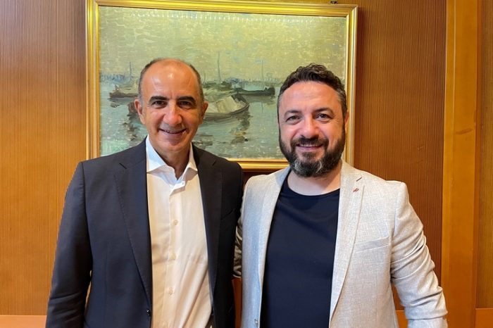 Bakiyem, Avrupa’ya İngiltere üzerinden açılıyor