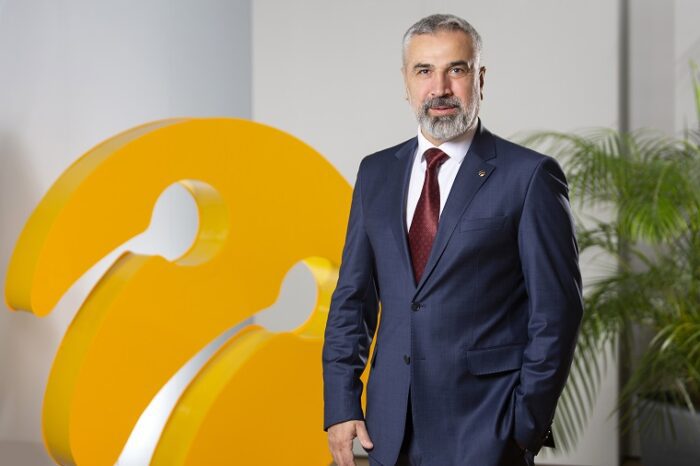 Teknoloji üreten gençlere destek