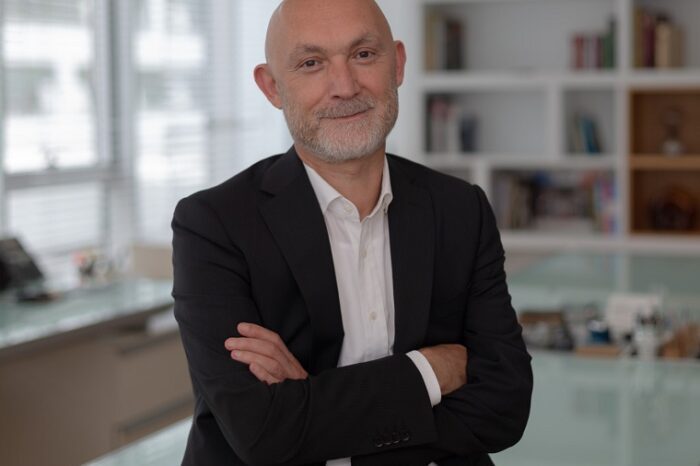 Datagate'in Vodafone distribütörlük sözleşmesine onay